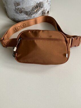LoLe Jaimie Belt Bag Crossbody Bag Small Cinnamon NWOT